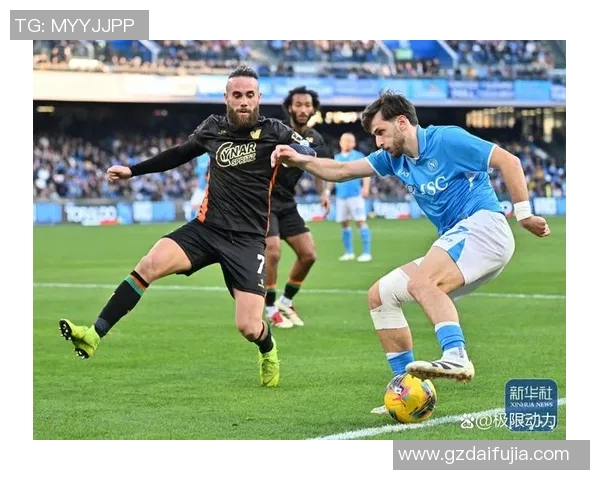 官方公告:那不勒斯被罚+停赛! 官方公告:那不勒斯被罚+停赛!